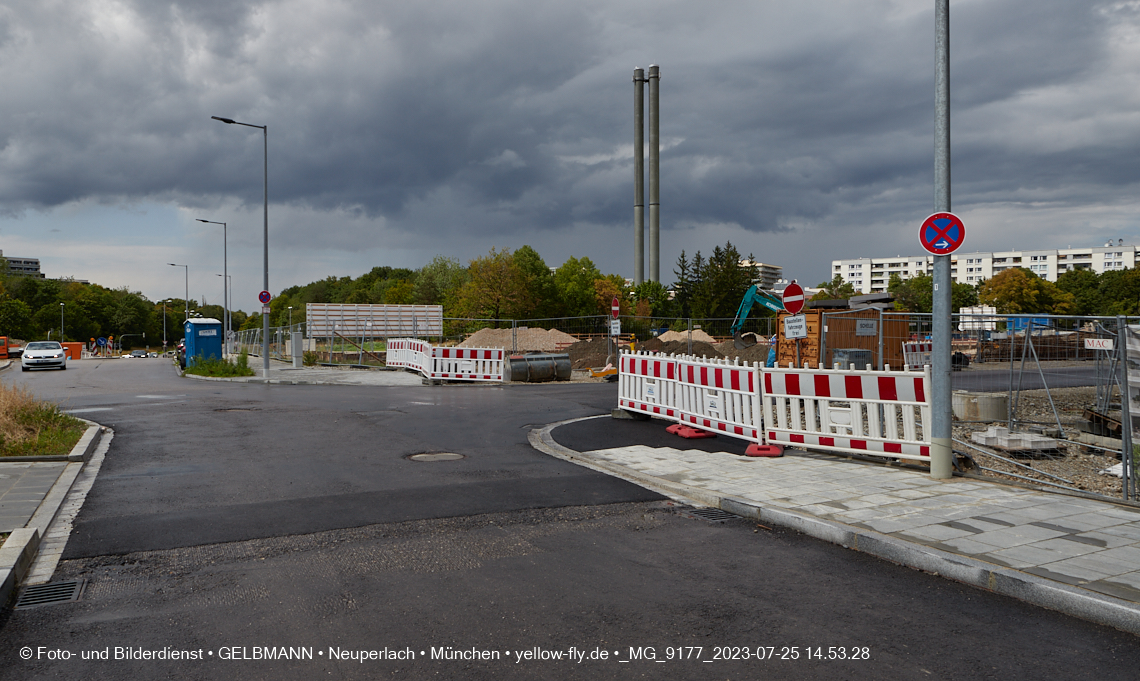 25.07.2023 - Rundgang im Alexisquartier in Neuperlach